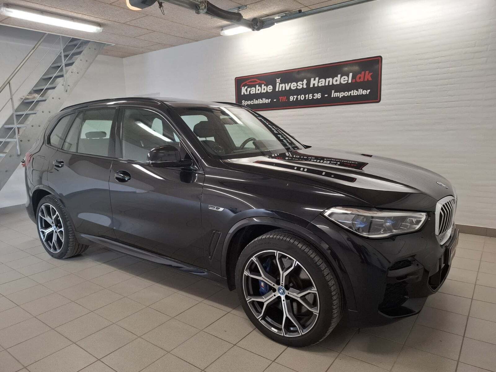 Sort BMW X5 fra 2022