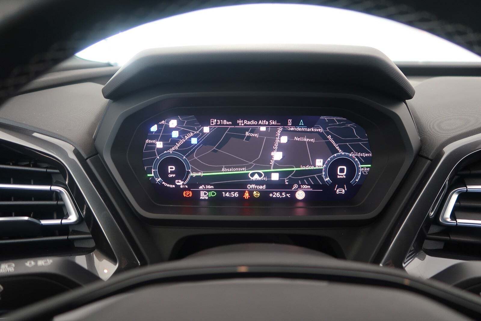 Grå Audi Q4 e-tron fra 2022