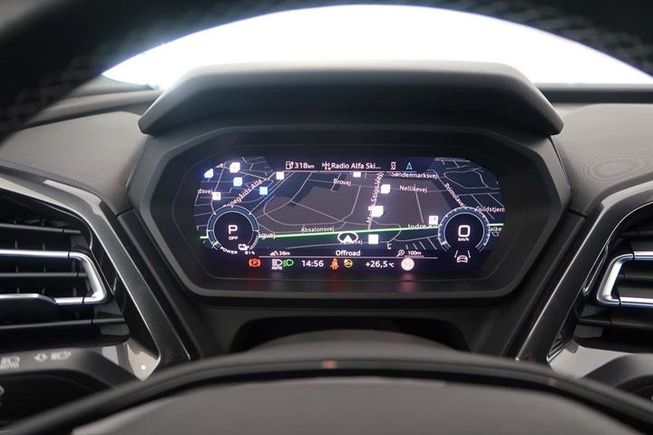 Grå Audi Q4 e-tron fra 2022
