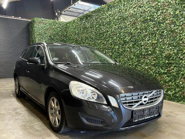 Volvo V60 1,6 DRIVe Momentum