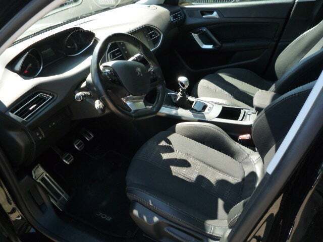Peugeot 308 1,5 BlueHDi 130 Allure+ SW