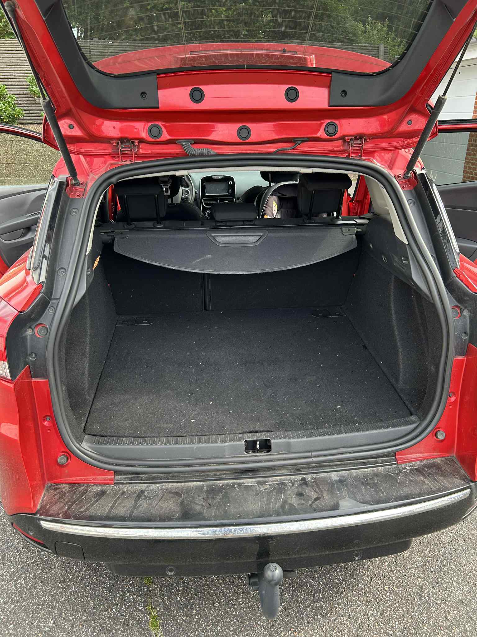 Rød Renault Ny Clio fra 2016