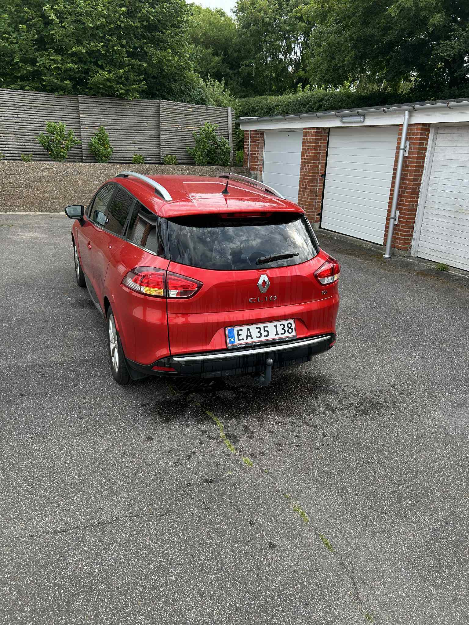 Rød Renault Ny Clio fra 2016