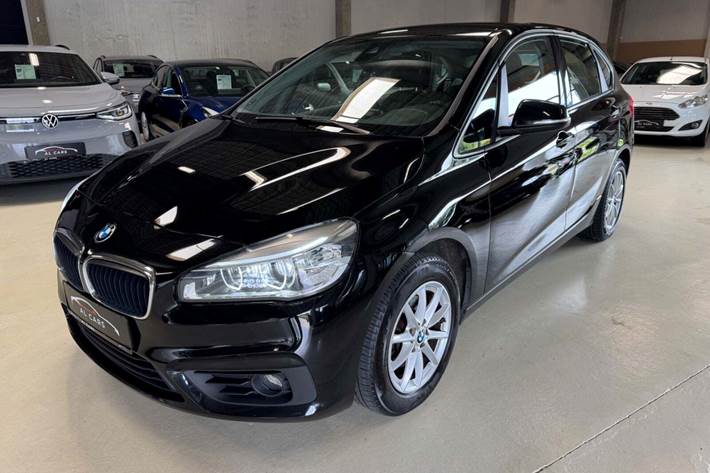 undefined BMW 218i fra 2017 set udefra