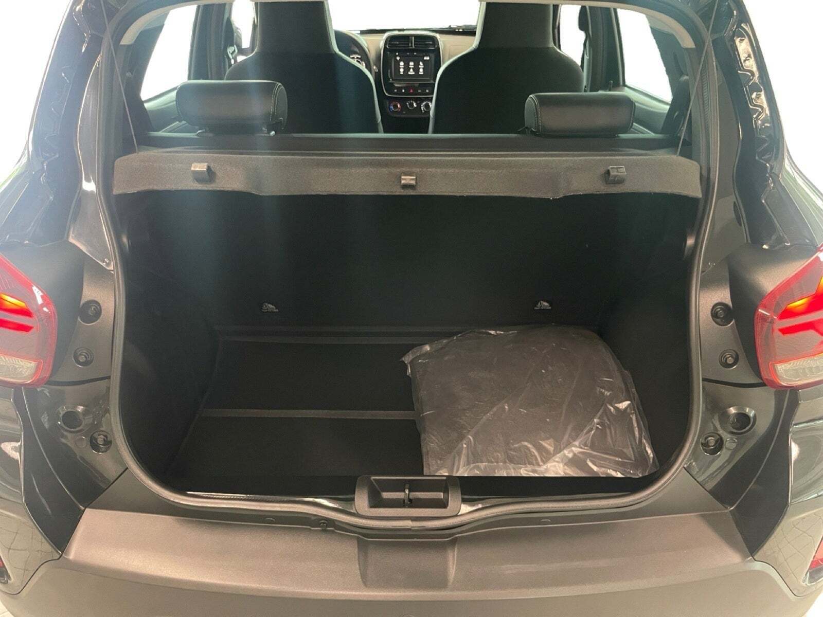 Sort Dacia Spring fra 2023