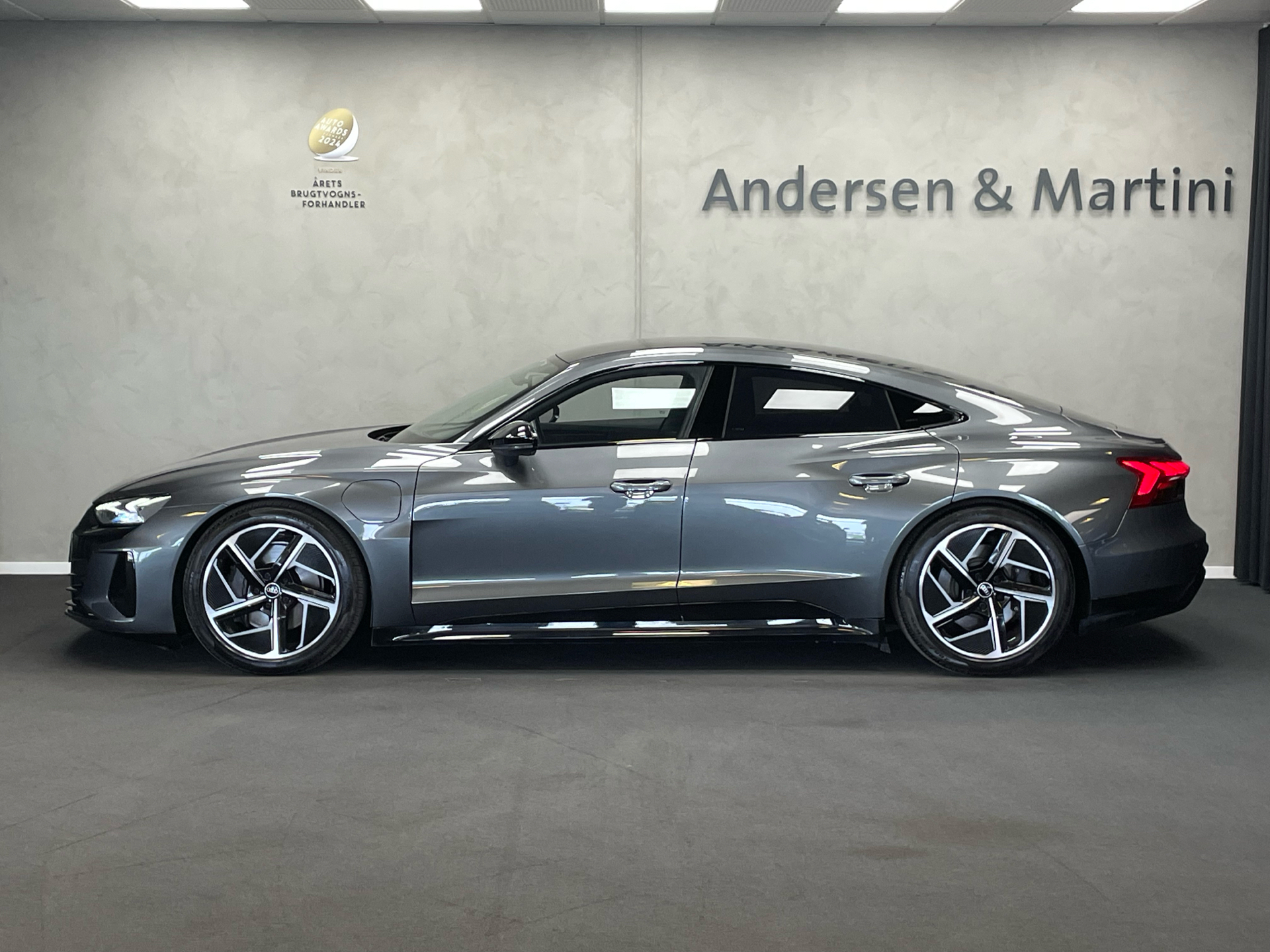 Audi e-tron GT EL Quattro 476HK Aut.