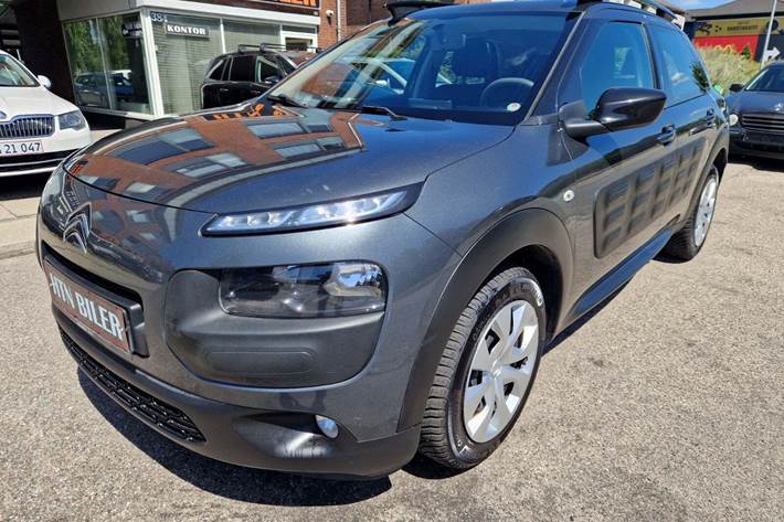 Grå Citroën C4 Cactus fra 2015 set udefra