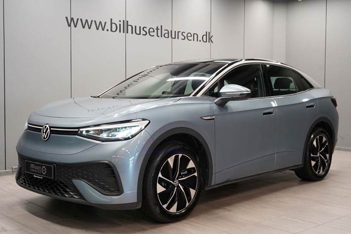 Blå VW ID.5 fra 2023 set udefra