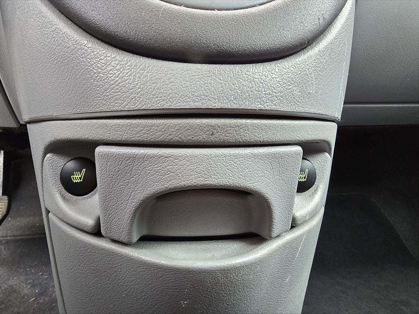 Sølv Citroën Xsara Picasso fra 2006 set indefra