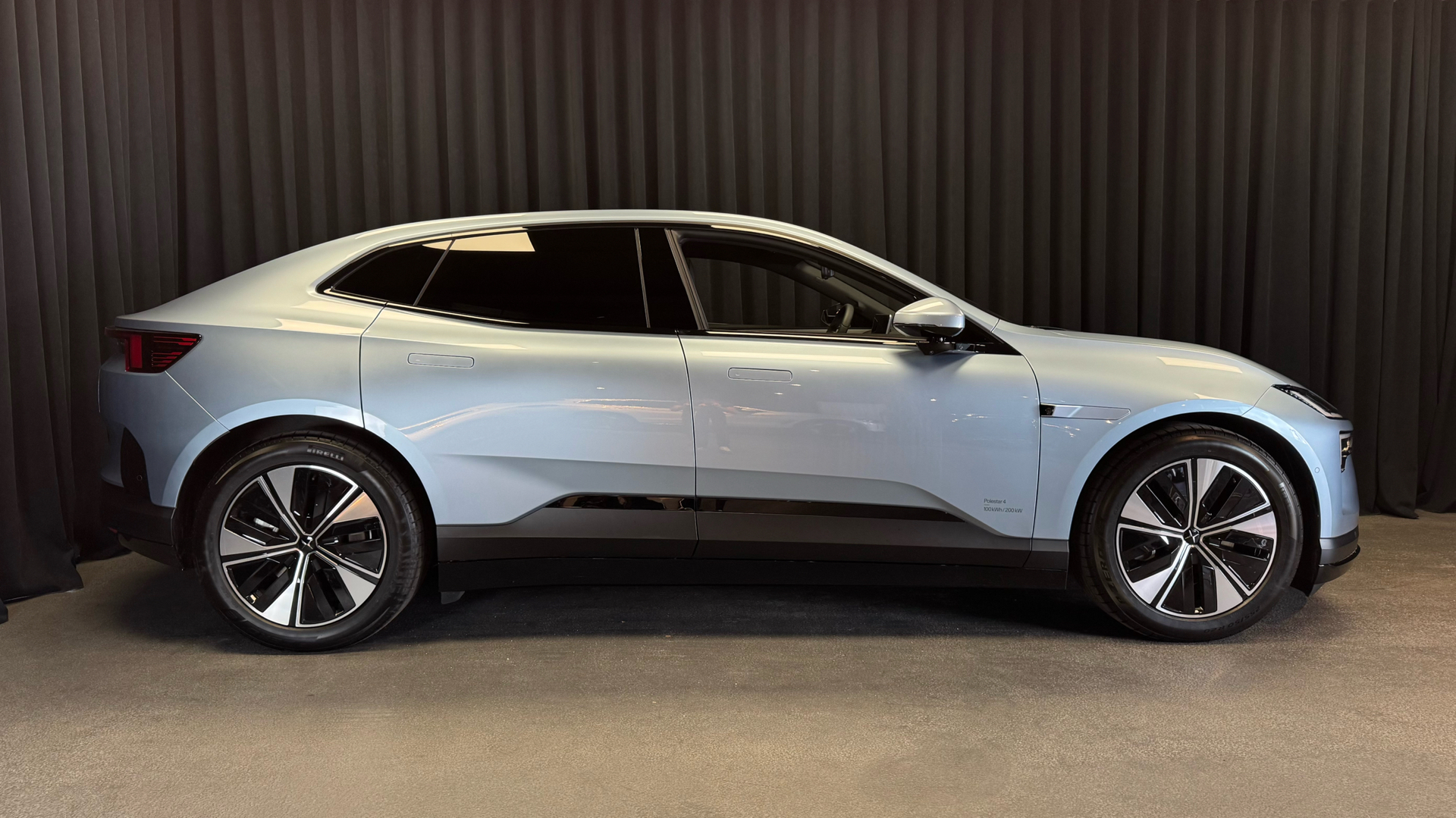 Polestar 4