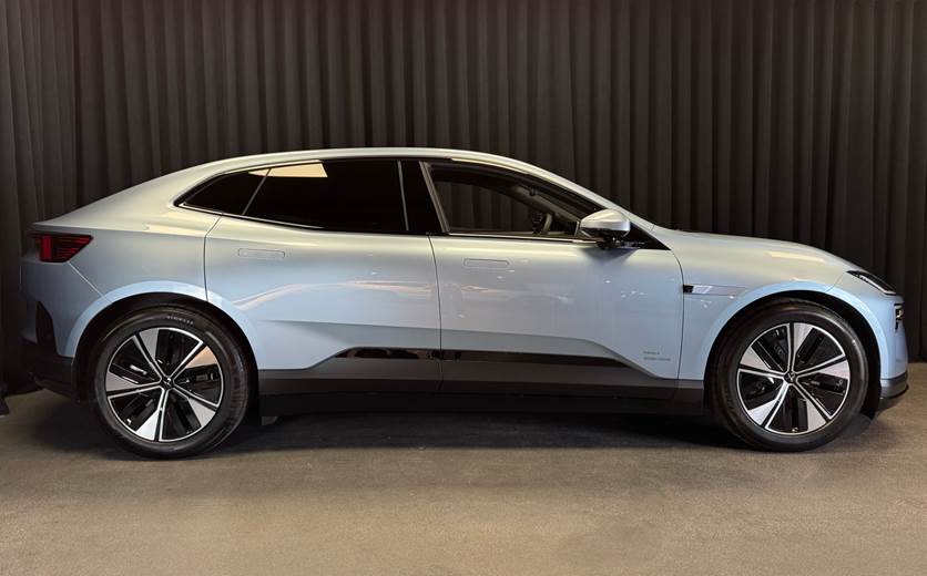 Polestar 4