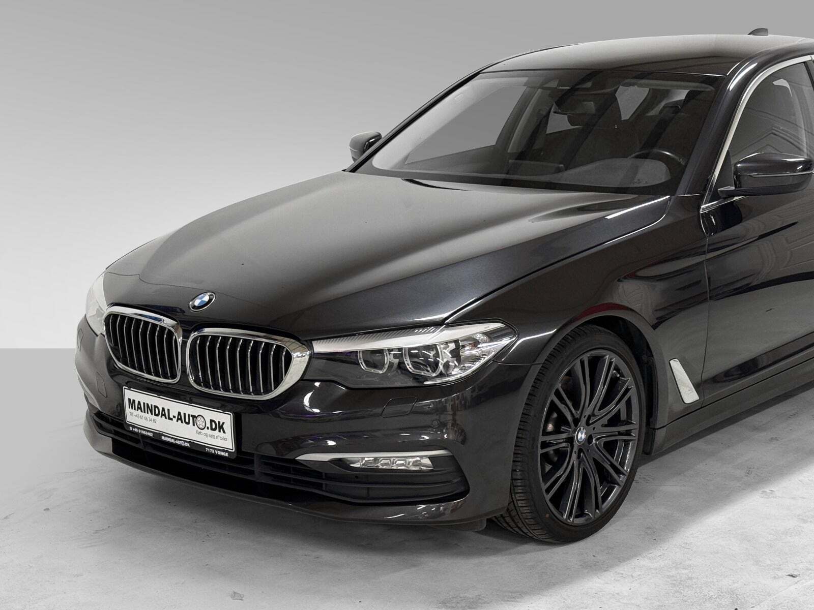 Sort BMW 530d fra 2017