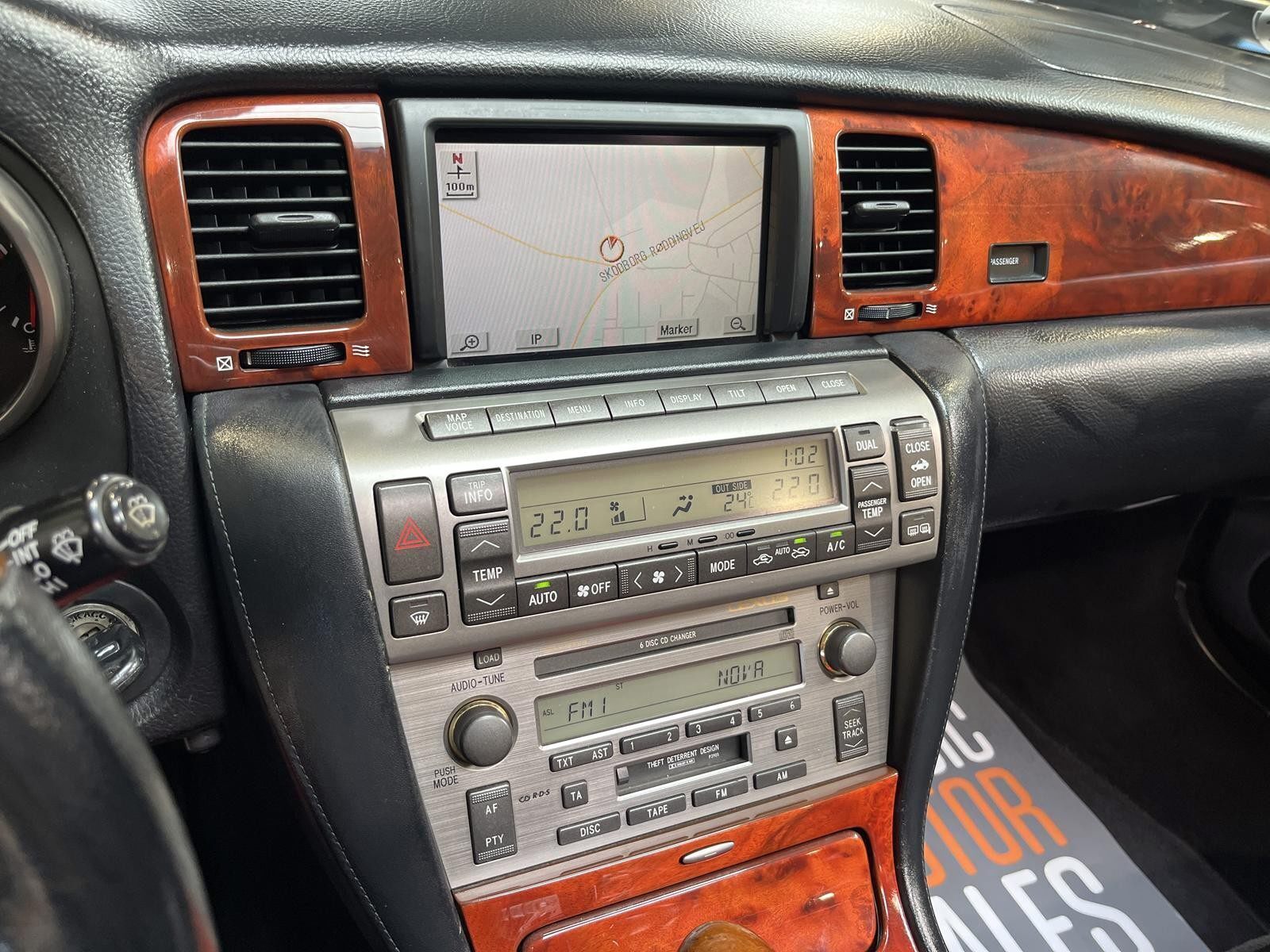 undefined Lexus SC fra 2002 set indefra