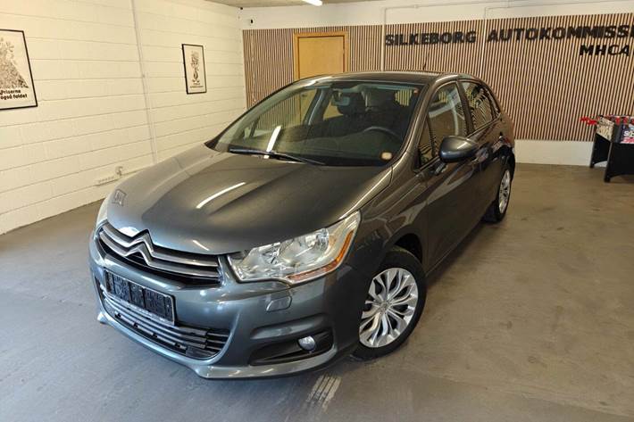 Gul Citroën C4 fra 2014 set udefra