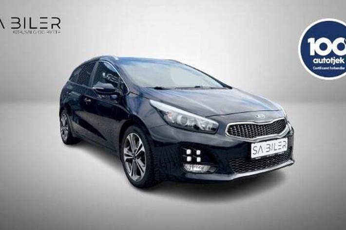 undefined Kia Ceed fra 2018 set udefra
