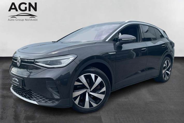 Grå VW ID.4 fra 2022 set udefra
