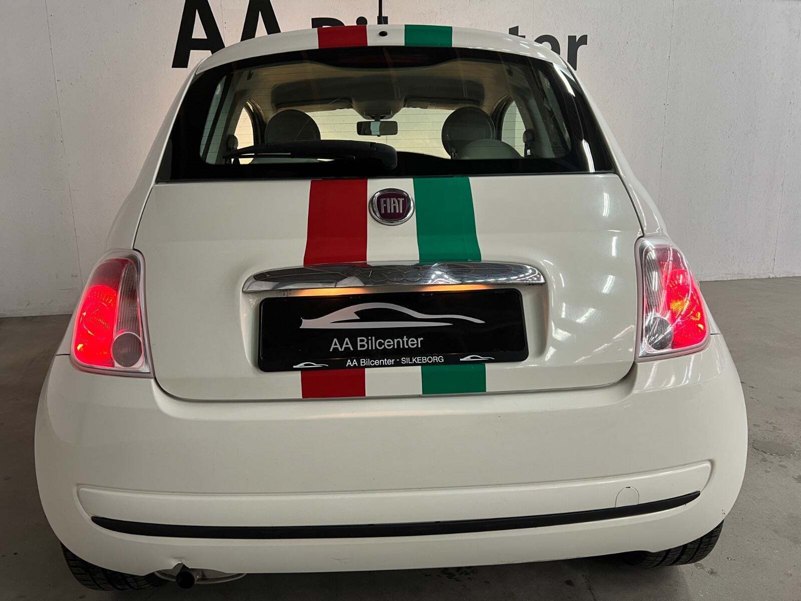 Hvid Fiat 500 fra 2011