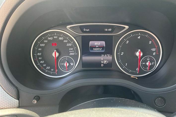 undefined Mercedes B180 d fra 2016