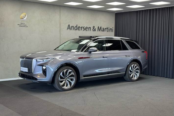 Grå Hongqi E-HS9 fra 2025 set udefra