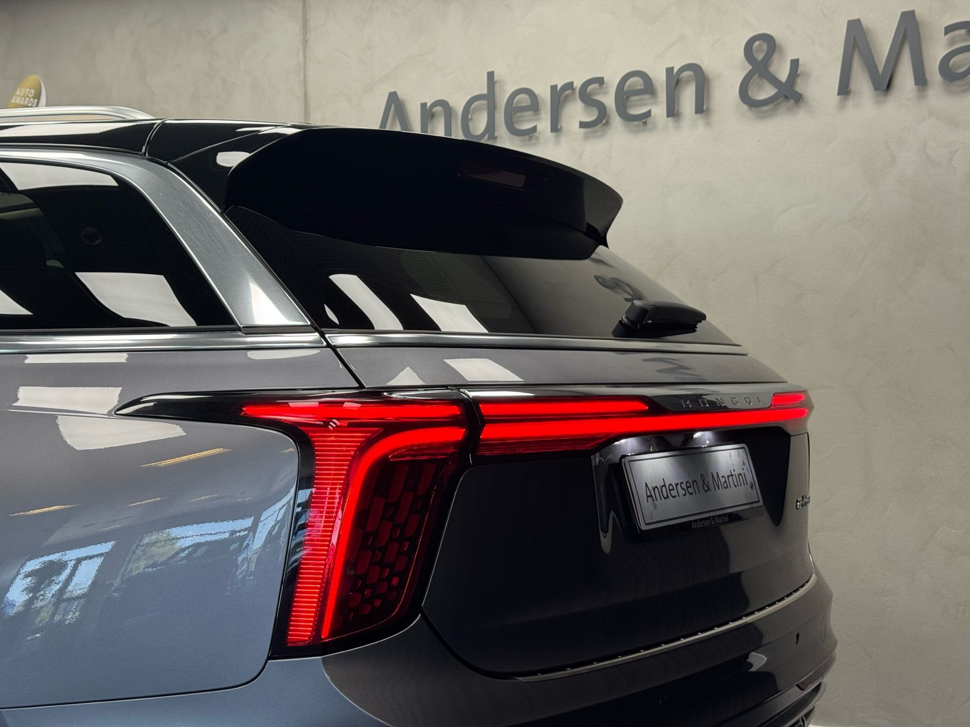 Hongqi E-HS9 EL Exclusive+ 4x4 551HK 5d Aut.