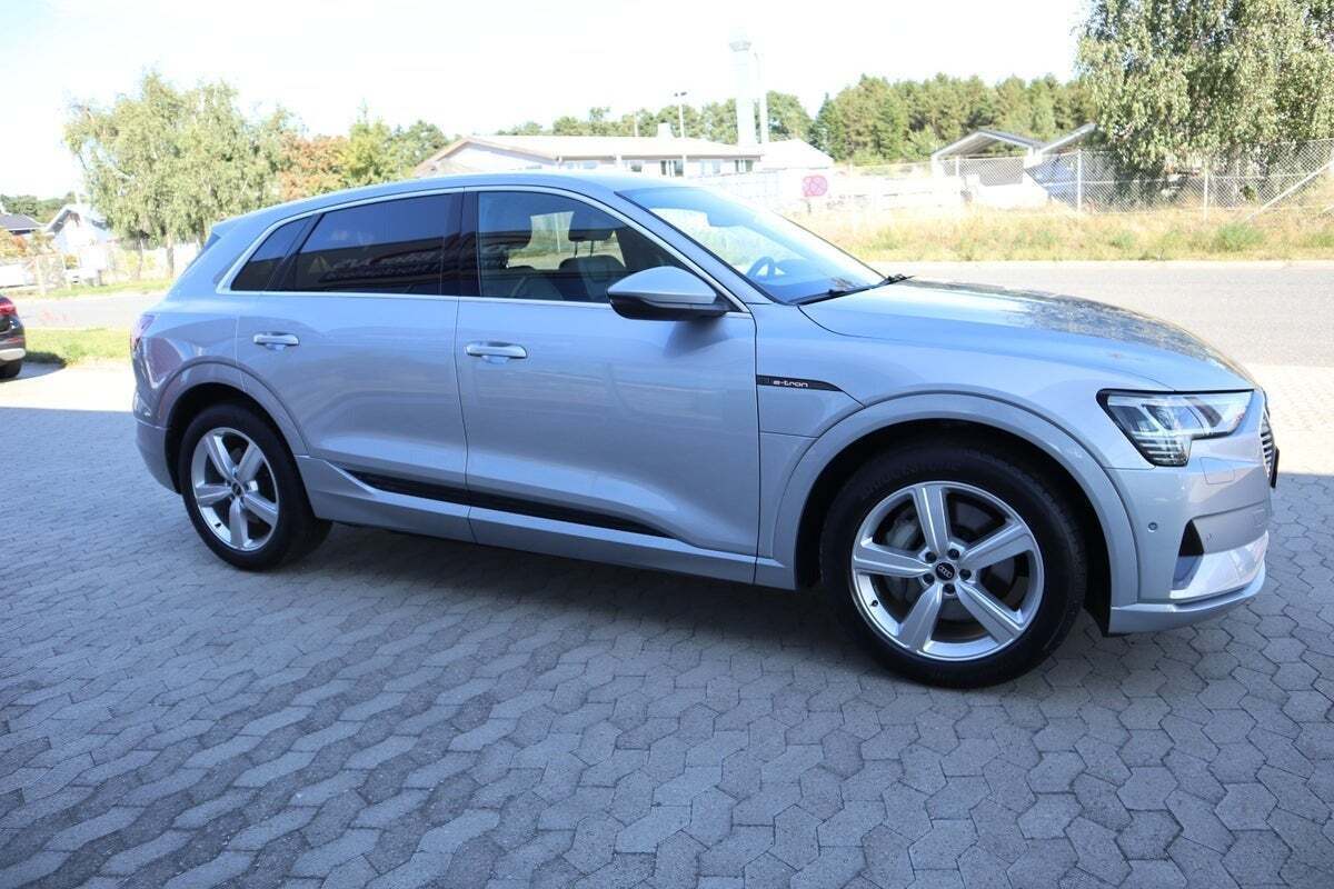 Audi e-tron 55 Advanced Prestige quattro