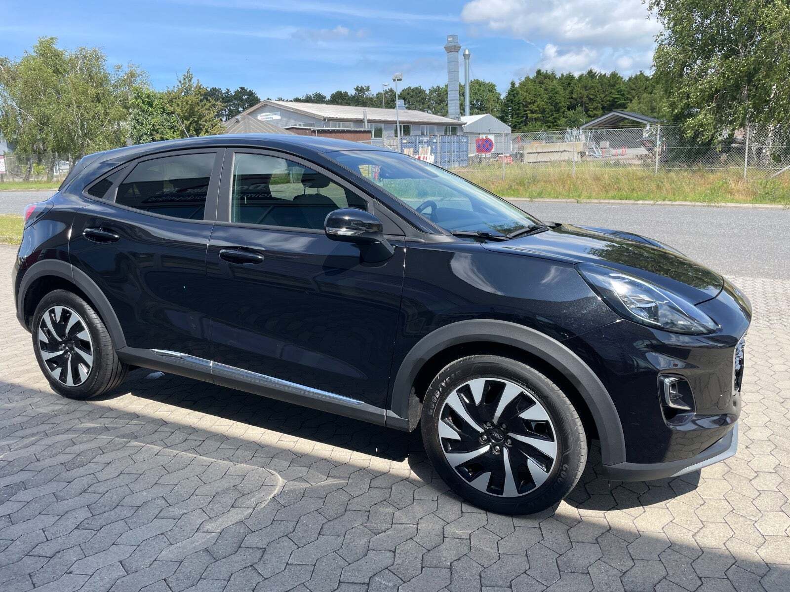Sort Ford Puma fra 2022