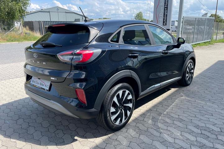 Sort Ford Puma fra 2022