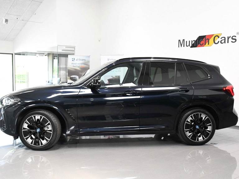 BMW iX3 Charged Plus M-Sport