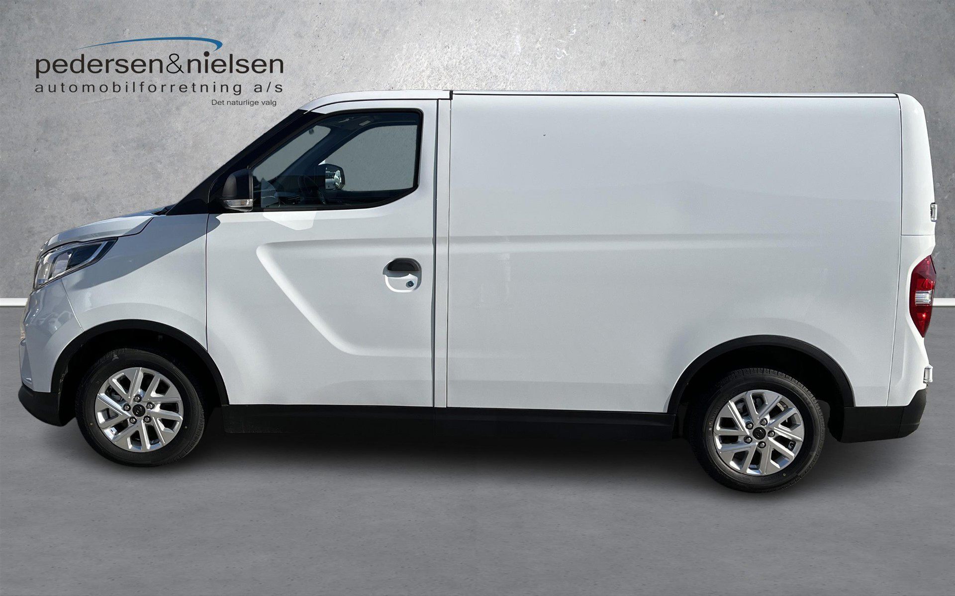 Maxus e-Deliver 3 SWB 50,2 kWh EL 160HK Van Aut.