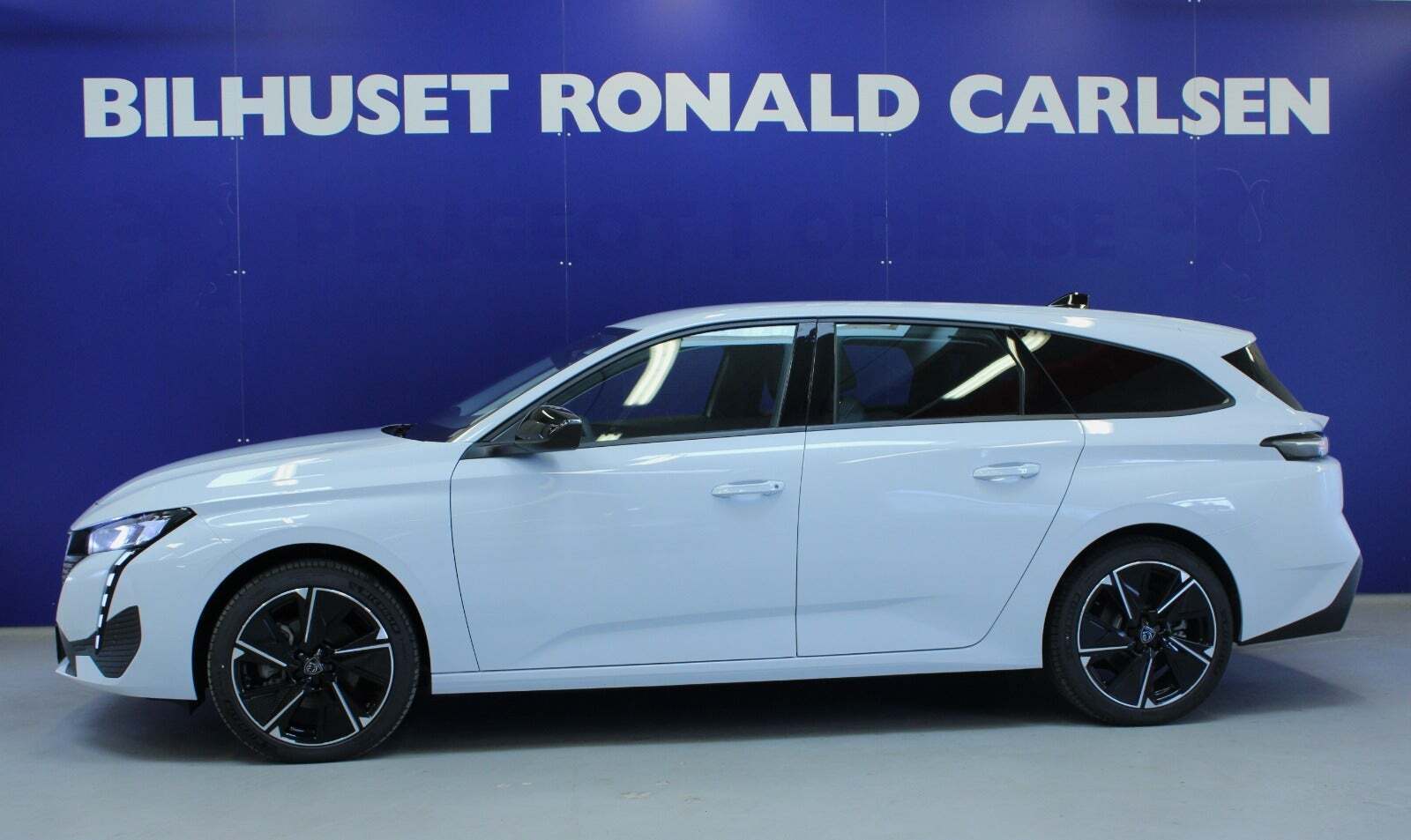 Peugeot E-308 54 Style SW