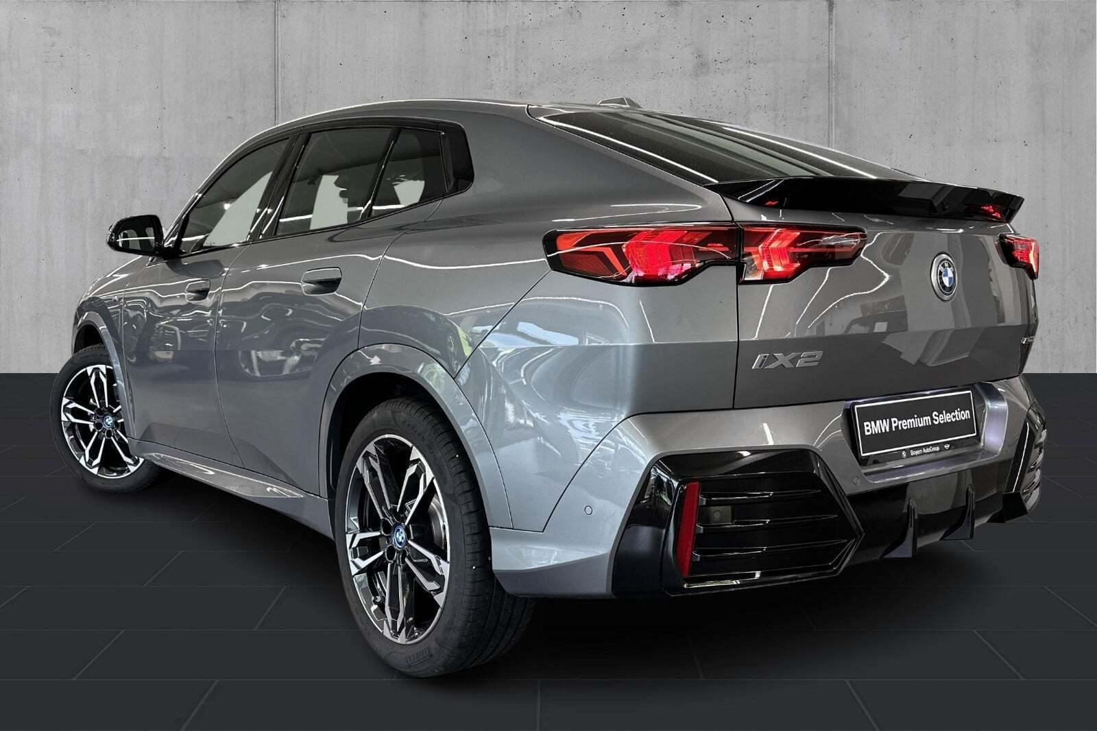 BMW iX2