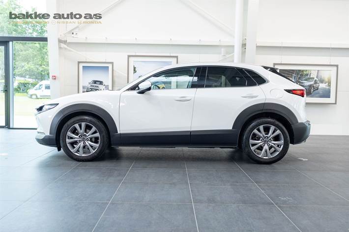 Hvid Mazda CX-30 fra 2021