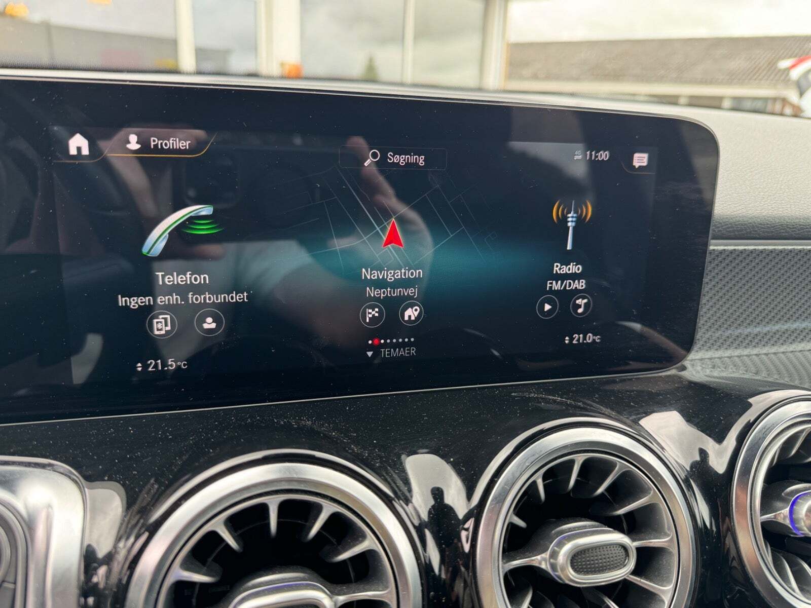 Sort Mercedes GLB200 d fra 2021