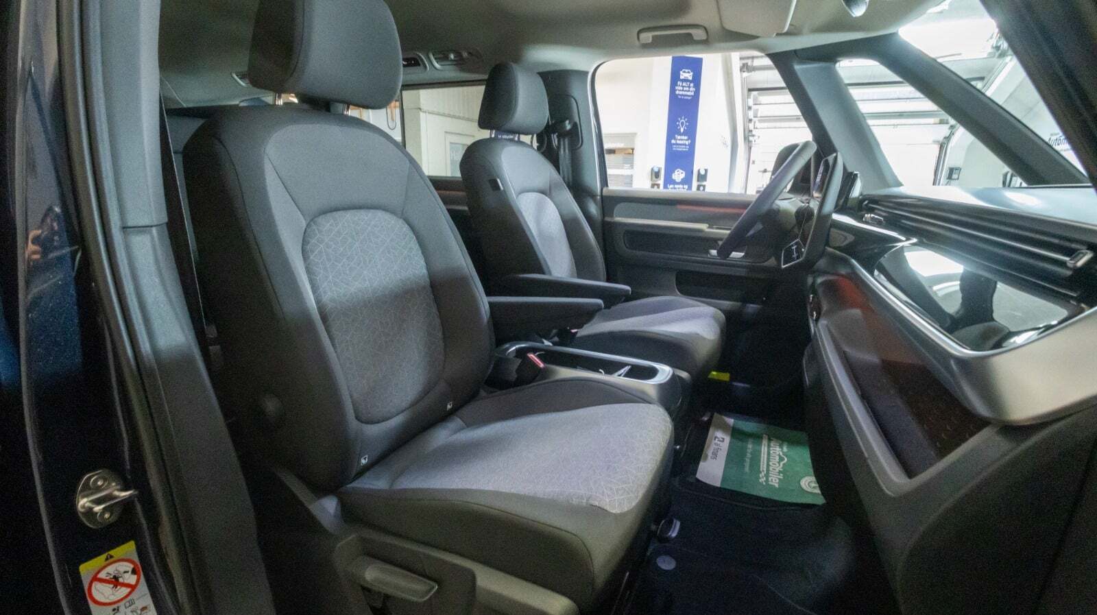 Blå VW ID.Buzz fra 2025