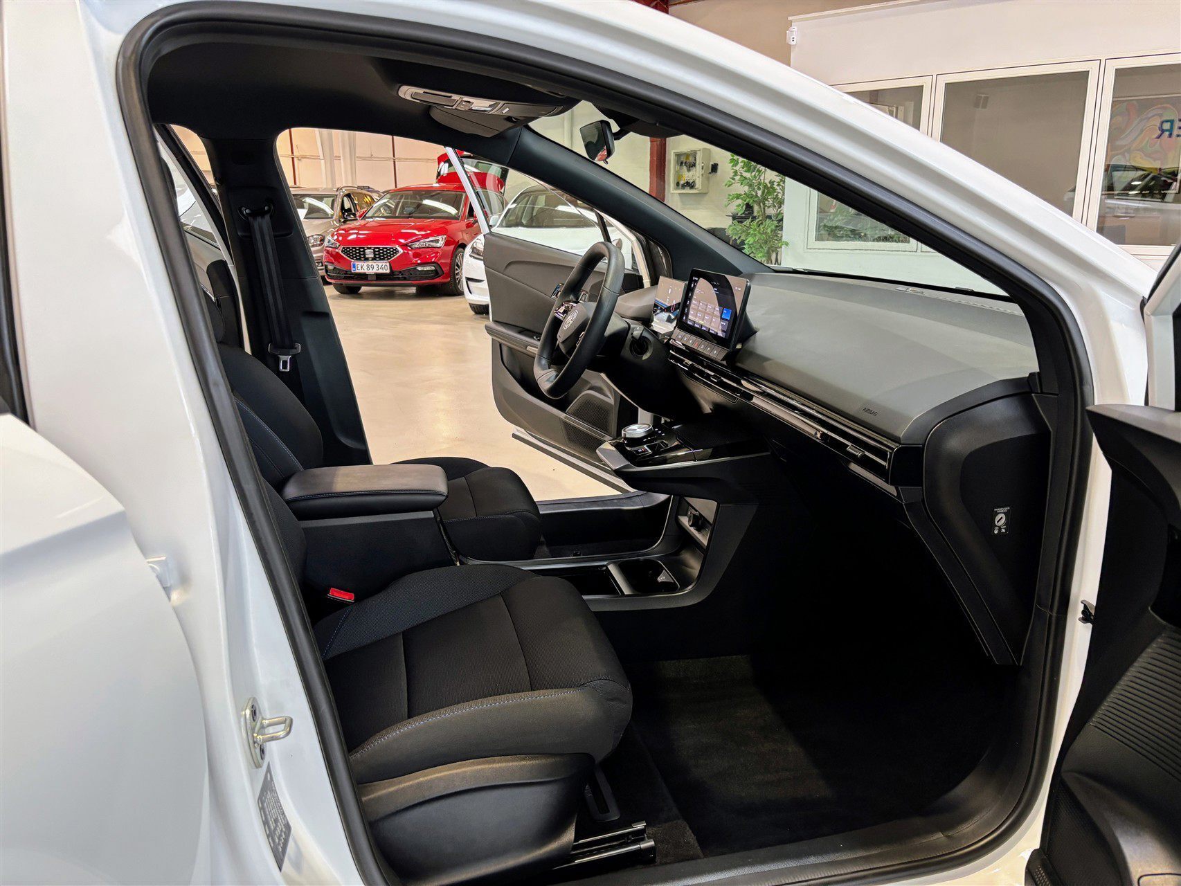 Hvid MG MG4 Electric fra 2023