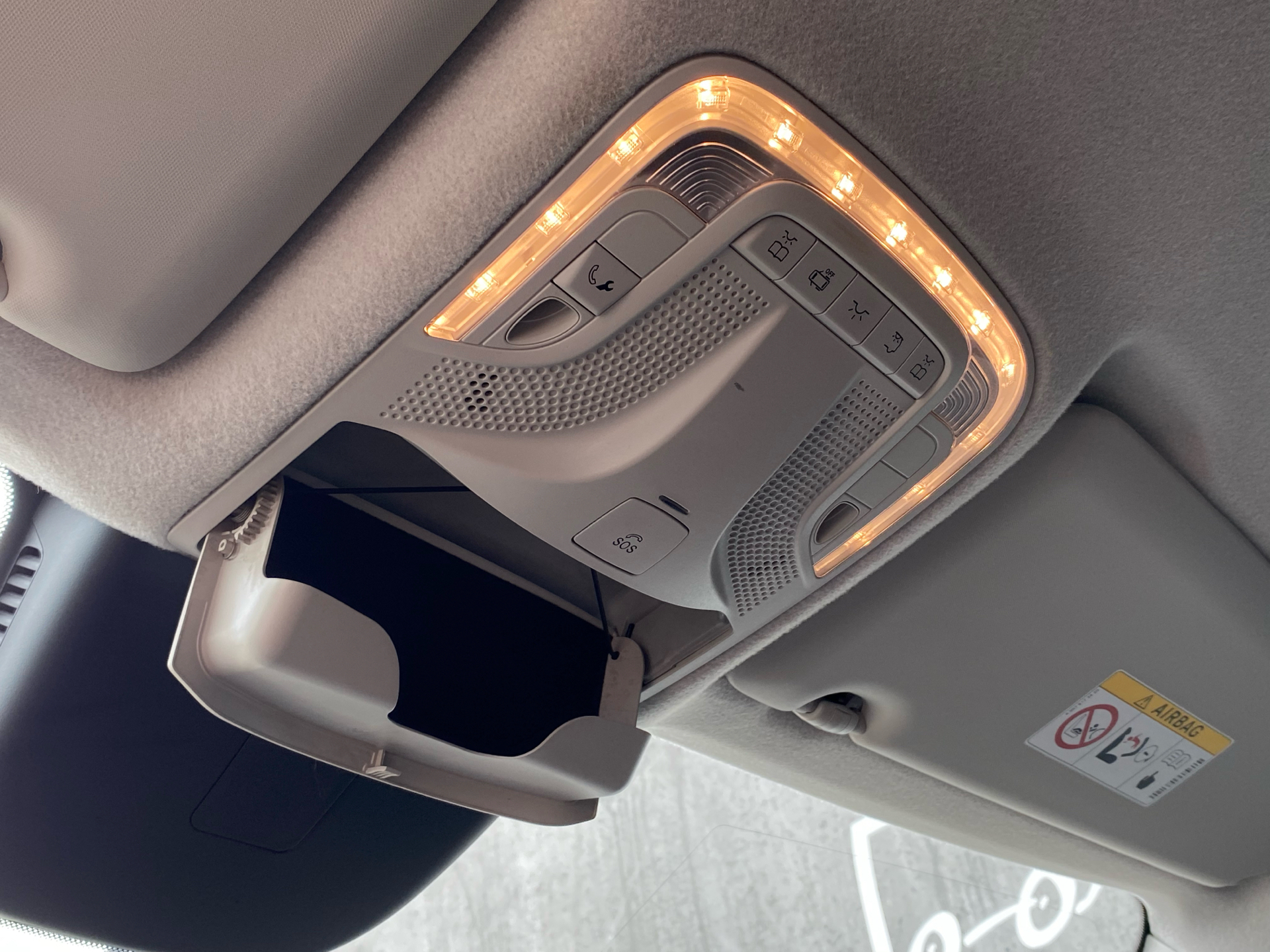 Sort Mercedes Vito fra 2021