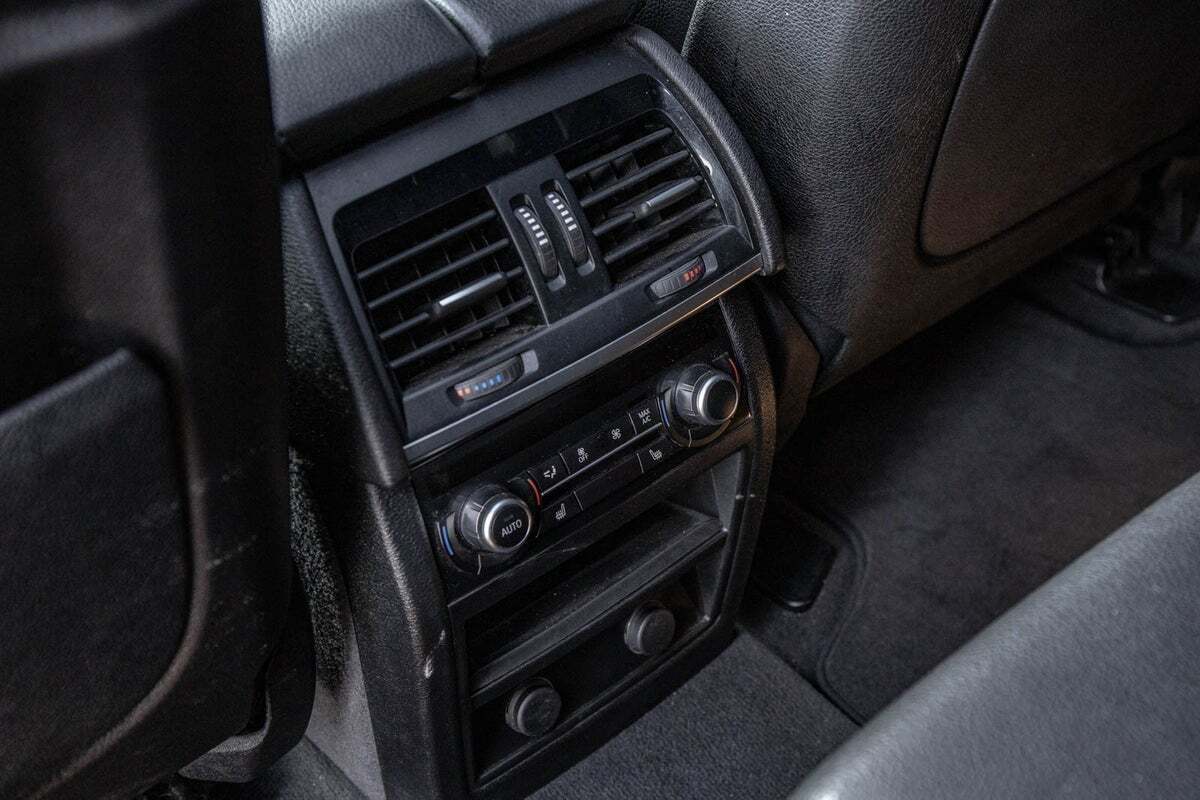 Hvid BMW X5 fra 2015