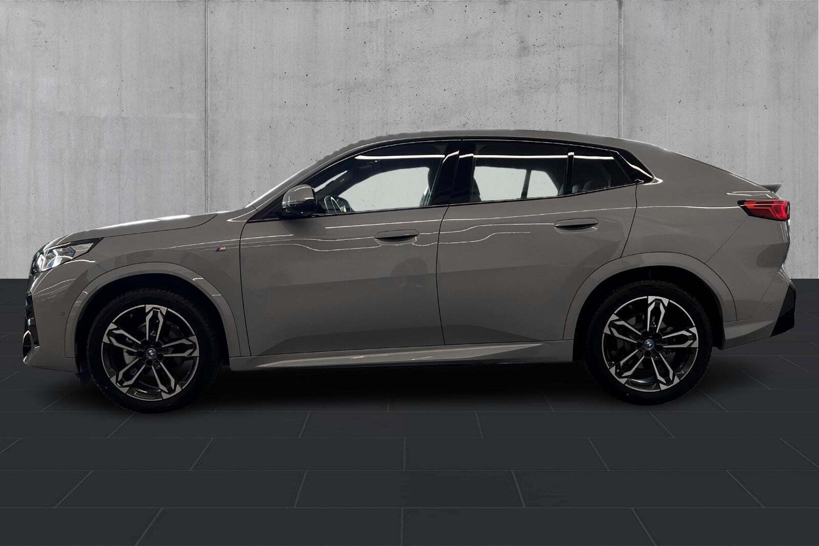 BMW iX2 eDrive20 M-Sport