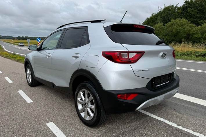 Sølv Kia Stonic fra 2018
