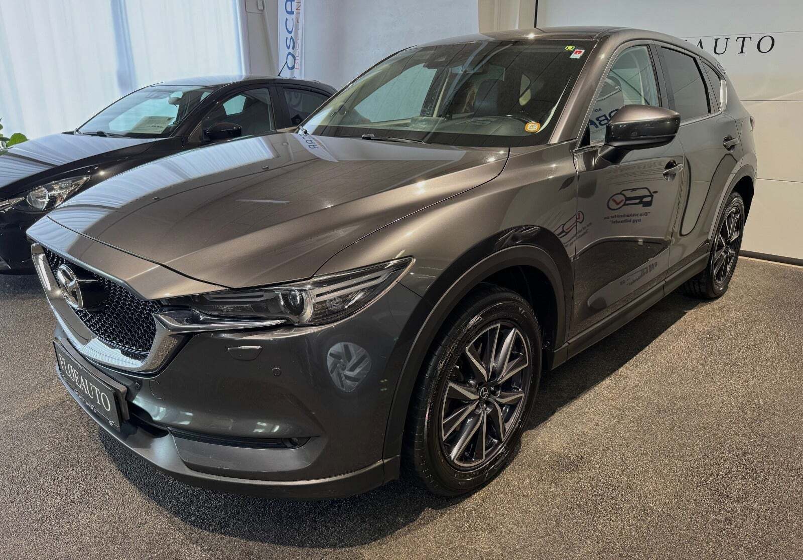 Grå Mazda CX-5 fra 2018