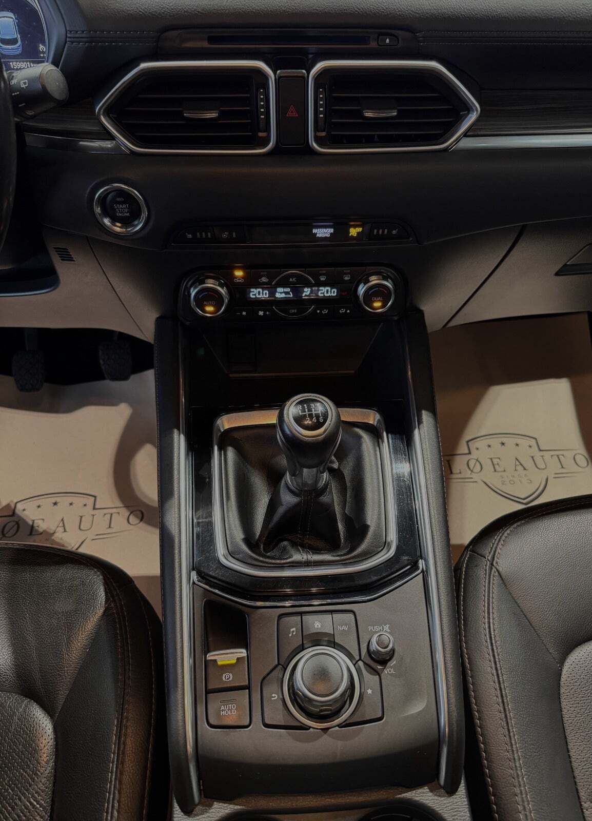 Grå Mazda CX-5 fra 2018