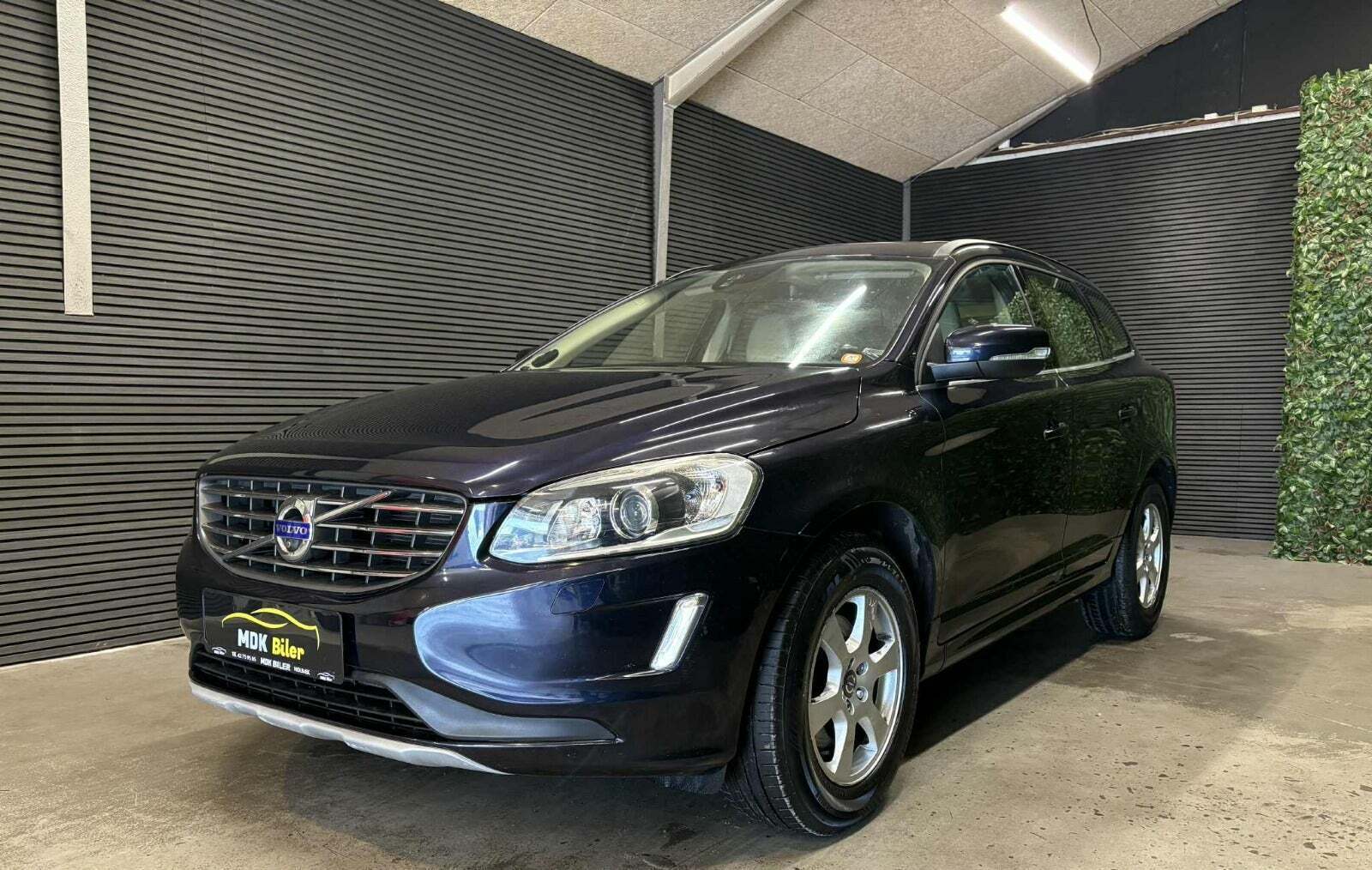 Volvo XC60 2,0 T5 245 Momentum aut.