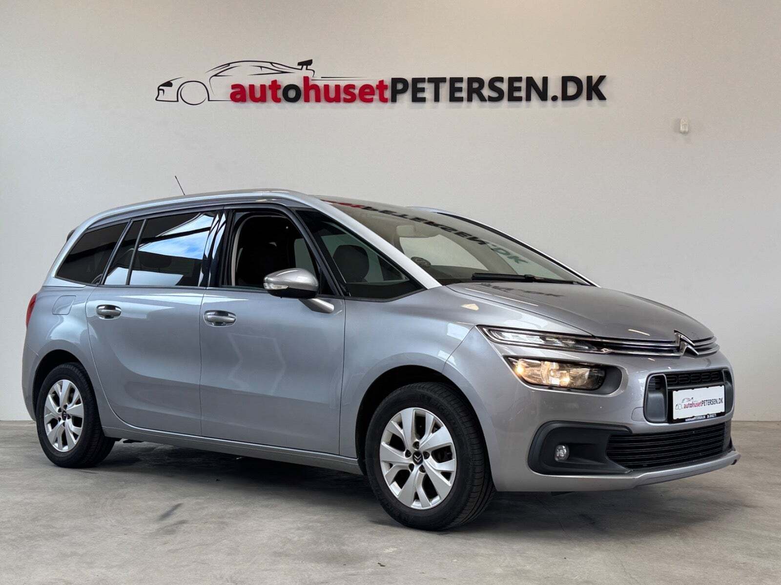 Grå Citroën Grand C4 SpaceTourer fra 2018