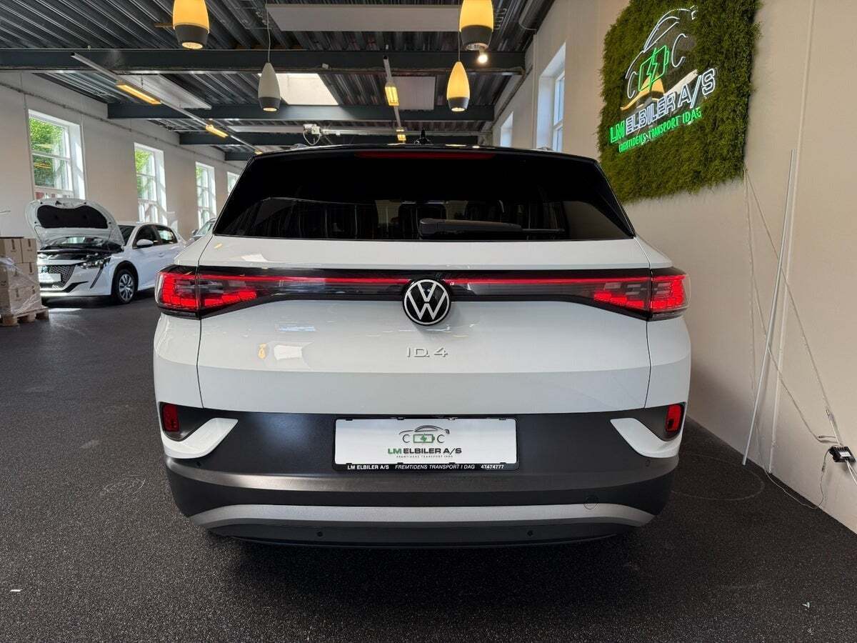 VW ID.4 77 Business Performance