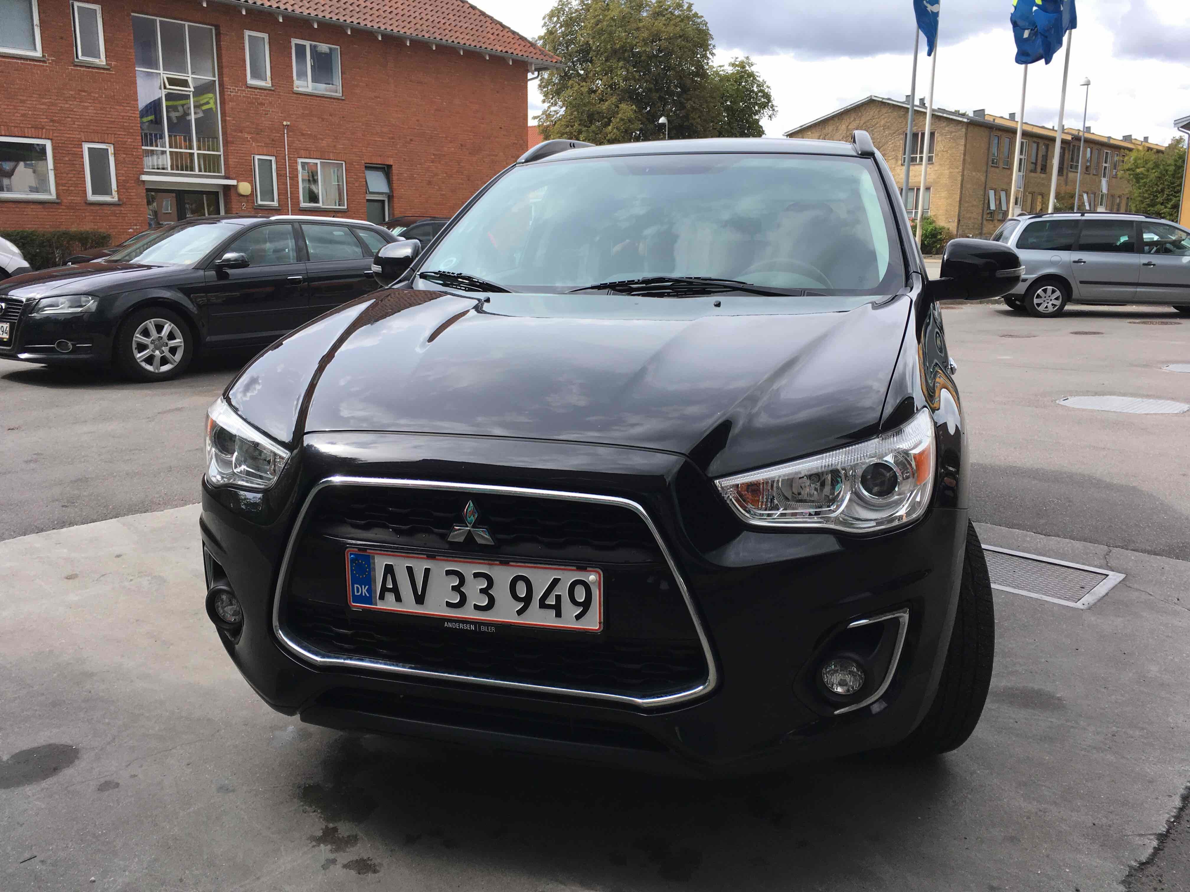 Sort Mitsubishi ASX fra 2015