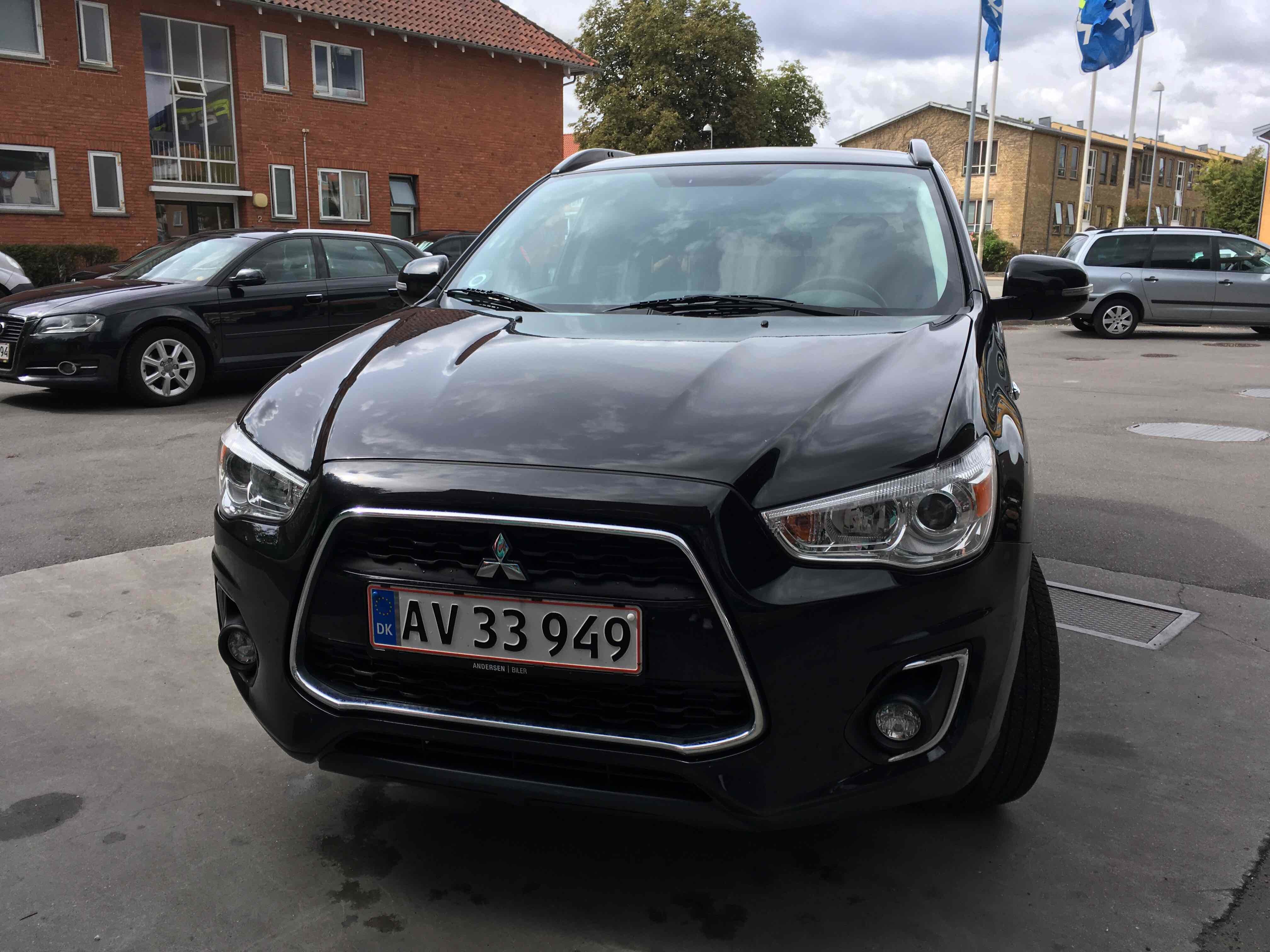 Sort Mitsubishi ASX fra 2015