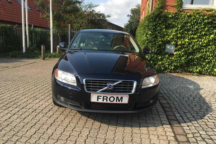 Blå Volvo S80 fra 2008