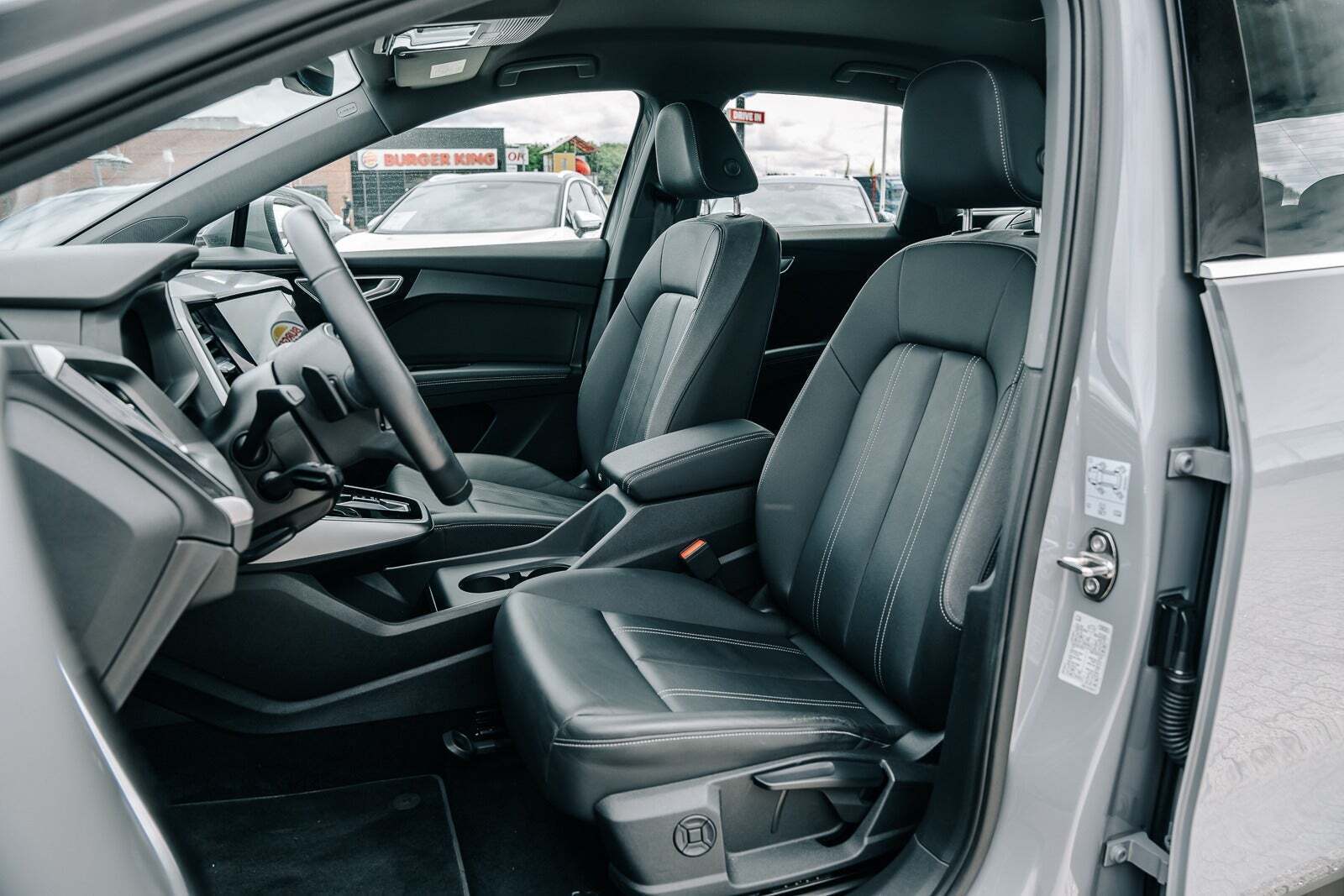 Audi Q4 e-tron 45 quattro