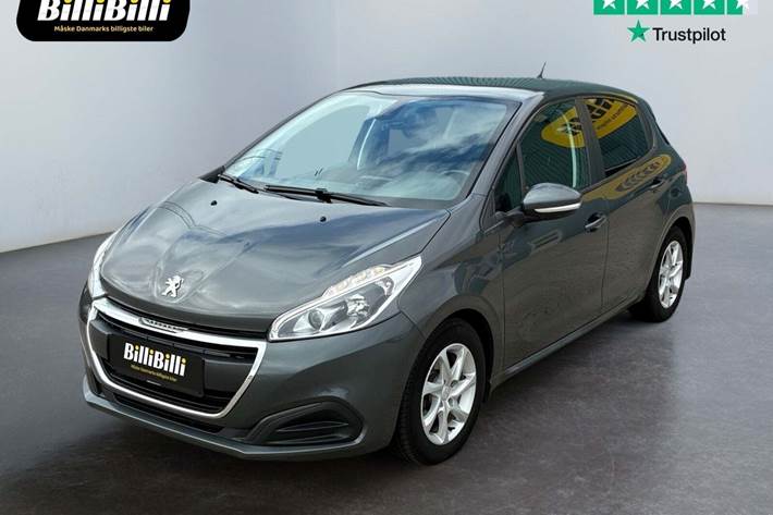 Grå Peugeot 208 fra 2017 set udefra