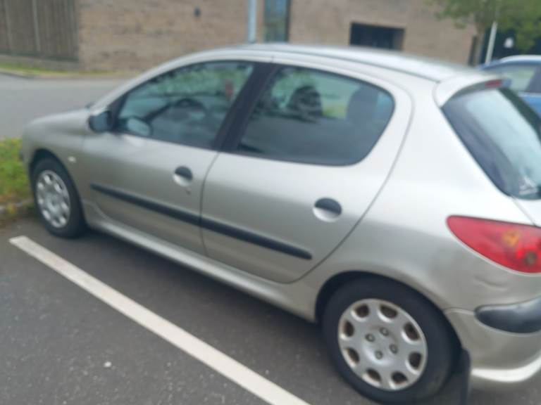 Peugeot 206 1,4 Dizel
